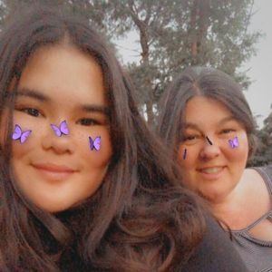 Meet your Posher, Laurie